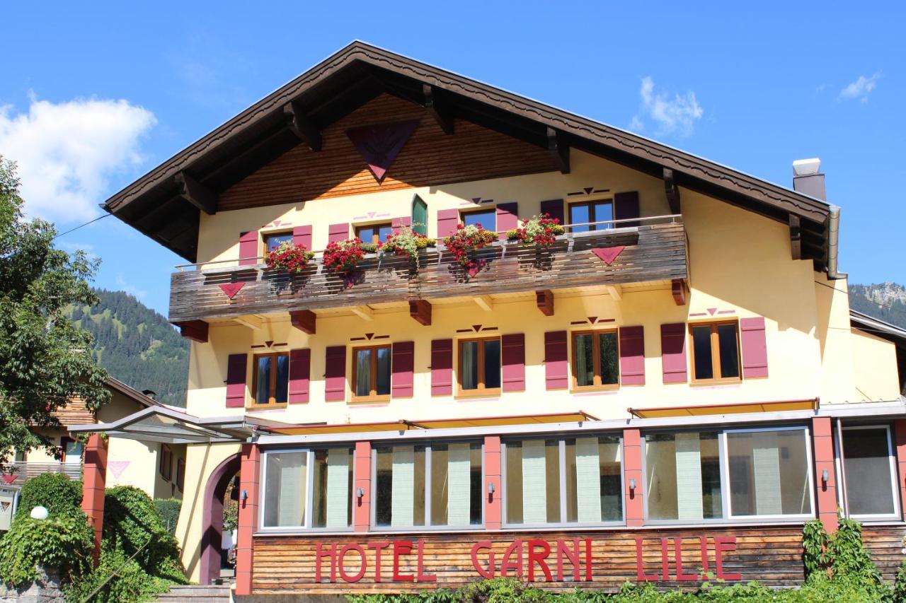 Die Lilie / Hotel Garni Reuthe Buitenkant foto