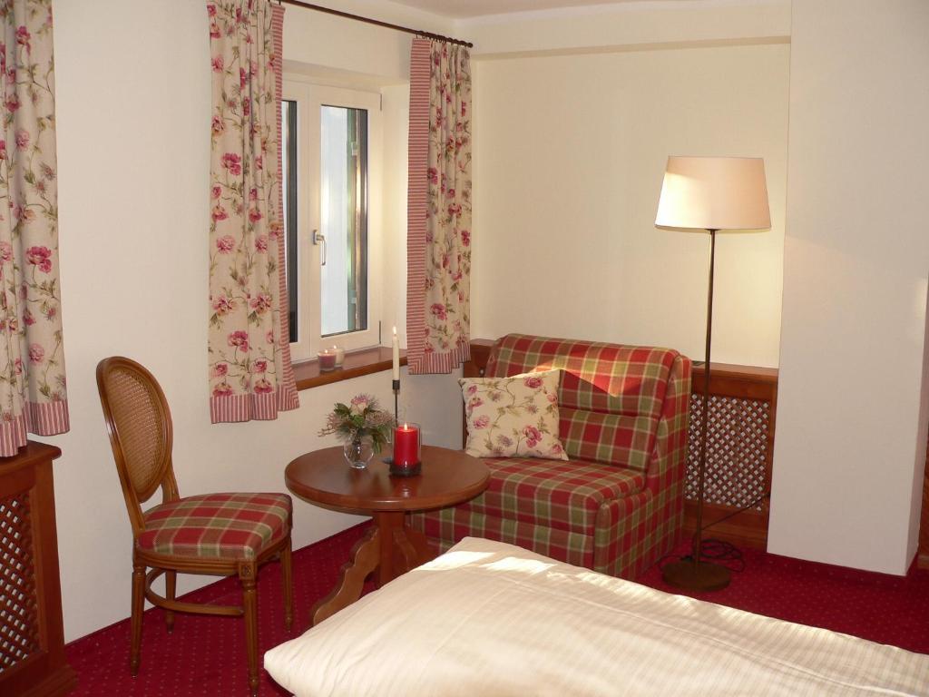 Die Lilie / Hotel Garni Reuthe Buitenkant foto